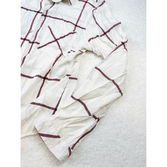 THREAD & SUPPLY • White Plaid Long Sleeve Button-Down Shirt - Picture 12 of 16